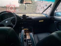 بی ئێم دەبڵیو سیریەس 5